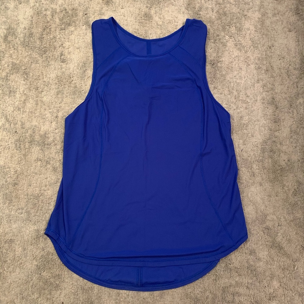 Lululemon blue tank, size 6, EUC 💙